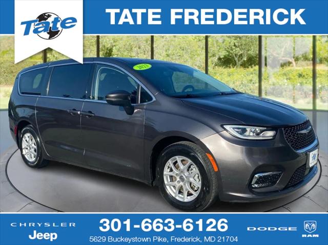 2023 Chrysler Pacifica Touring L