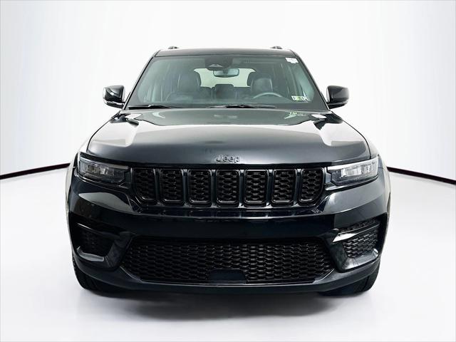 2023 Jeep Grand Cherokee Altitude 4x4