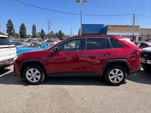 2020 Toyota RAV4 LE