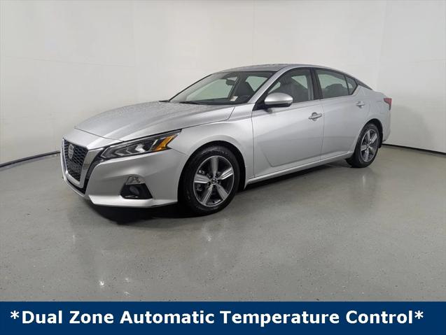 2022 Nissan Altima SL FWD