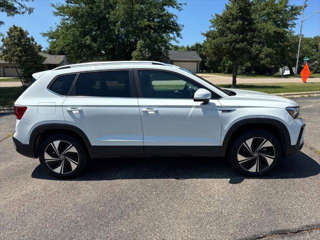 2024 Volkswagen Taos 1.5T SE