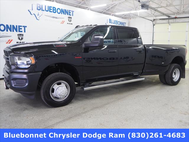 2024 RAM 3500 Tradesman Crew Cab 4x4 8 Box