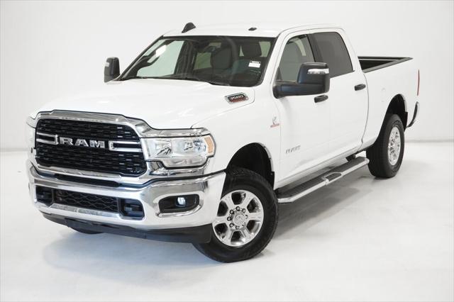 2023 RAM 3500 Big Horn Crew Cab 4x4 64 Box