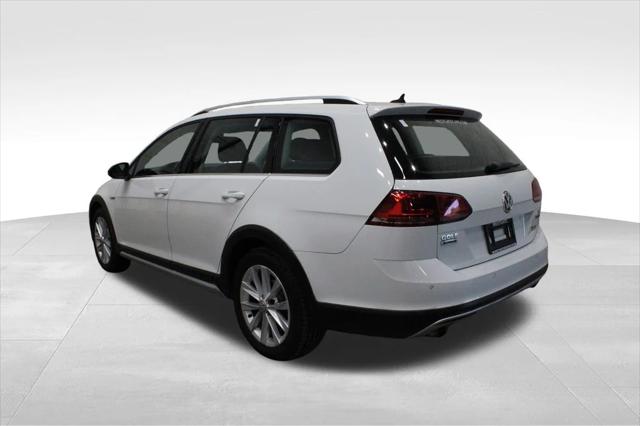 2017 Volkswagen Golf Alltrack TSI SE