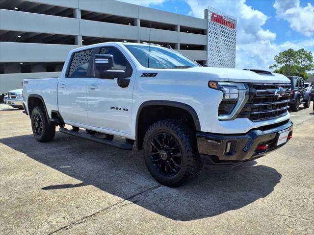 2025 Chevrolet Silverado 2500HD 4WD Crew Cab Standard Bed LT