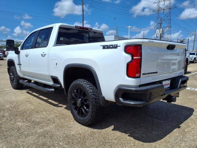 2025 Chevrolet Silverado 2500HD 4WD Crew Cab Standard Bed LT