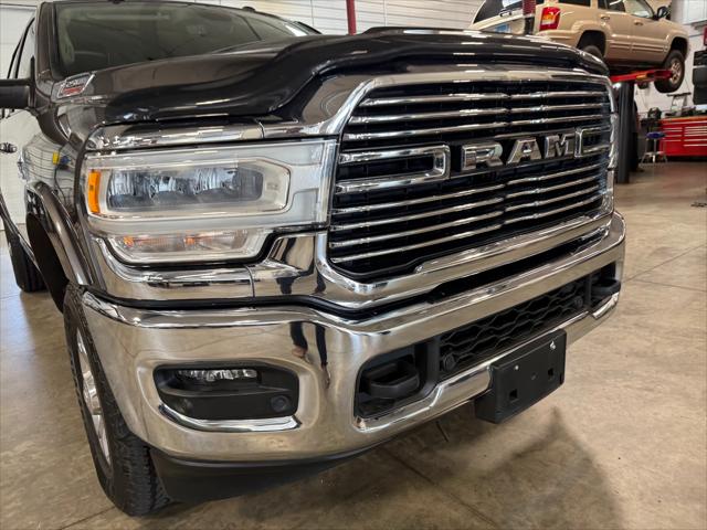 2020 RAM 2500 Laramie Crew Cab 4X4 64 Box