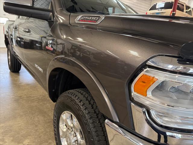 2020 RAM 2500 Laramie Crew Cab 4X4 64 Box