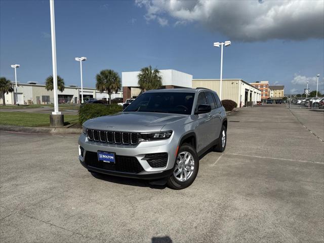 2025 Jeep Grand Cherokee GRAND CHEROKEE LAREDO X 4X2