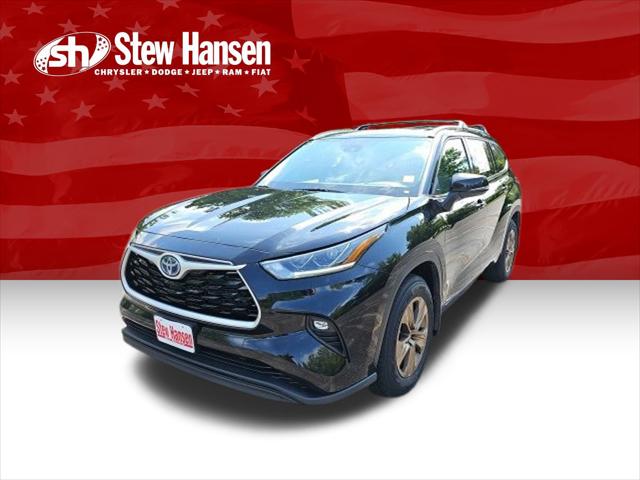 2022 Toyota Highlander Hybrid XLE Bronze Edition