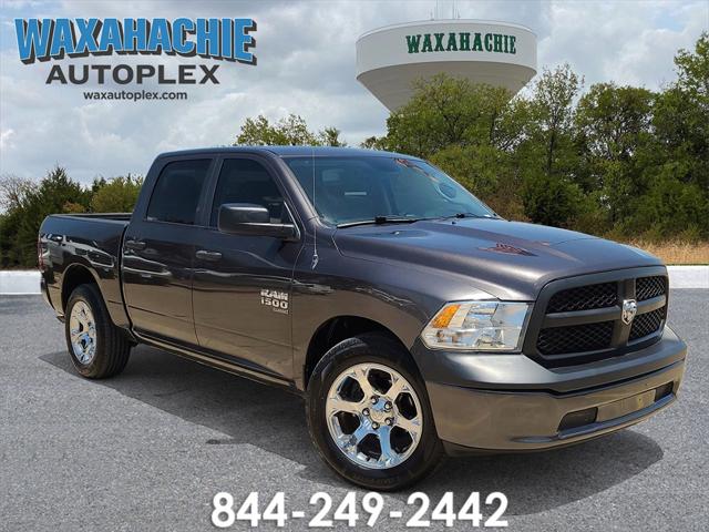 2024 RAM 1500 Classic Tradesman Crew Cab 4x2 57 Box 2024 RAM 1500 Classic Tradesman Crew Cab 4x2 57 Box