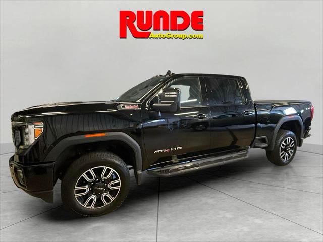 2022 GMC Sierra 2500HD 4WD Crew Cab Standard Bed AT4