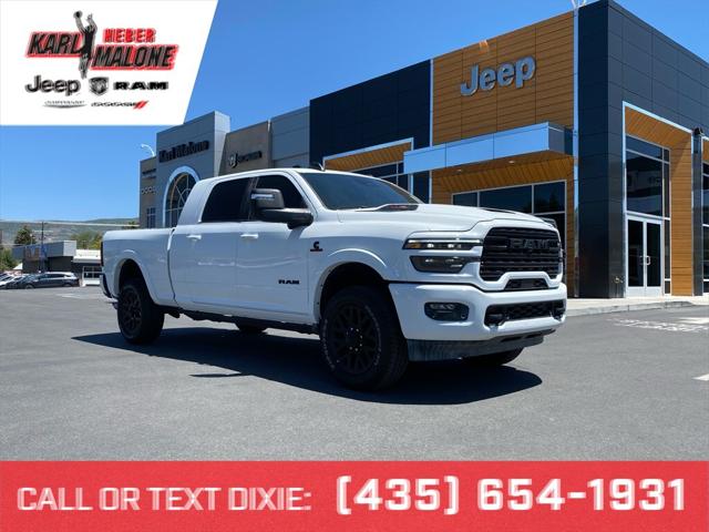 2025 RAM Ram 3500 RAM 3500 LIMITED MEGA CAB 4X4 64 BOX
