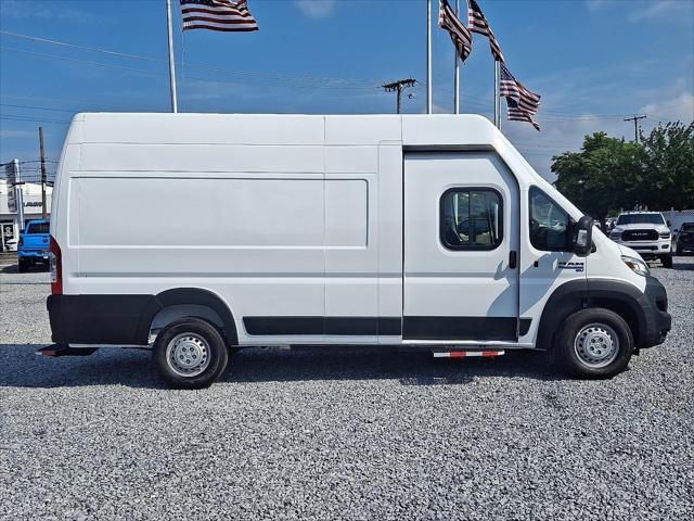 2024 Ram ProMaster Tradesman