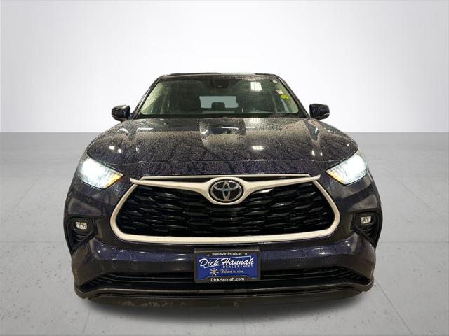 2021 Toyota Highlander LE