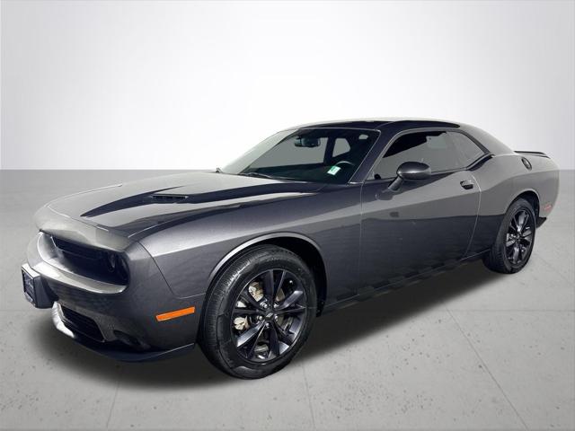 2022 Dodge Challenger SXT AWD