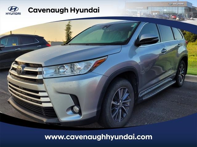 2017 Toyota Highlander Base