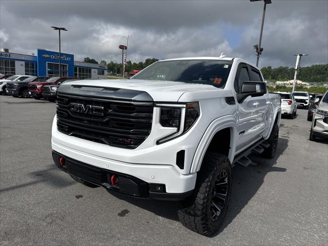 2023 GMC Sierra 1500 4WD Crew Cab Short Box AT4