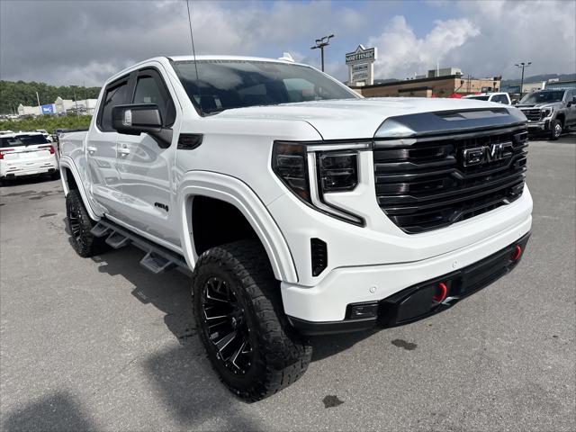 2023 GMC Sierra 1500 4WD Crew Cab Short Box AT4