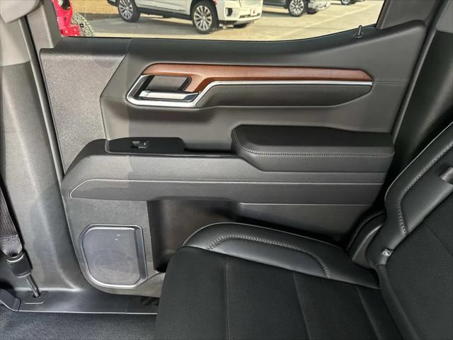 2023 GMC Sierra 1500 4WD Crew Cab Short Box Denali
