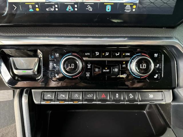 2023 GMC Sierra 1500 4WD Crew Cab Short Box Denali