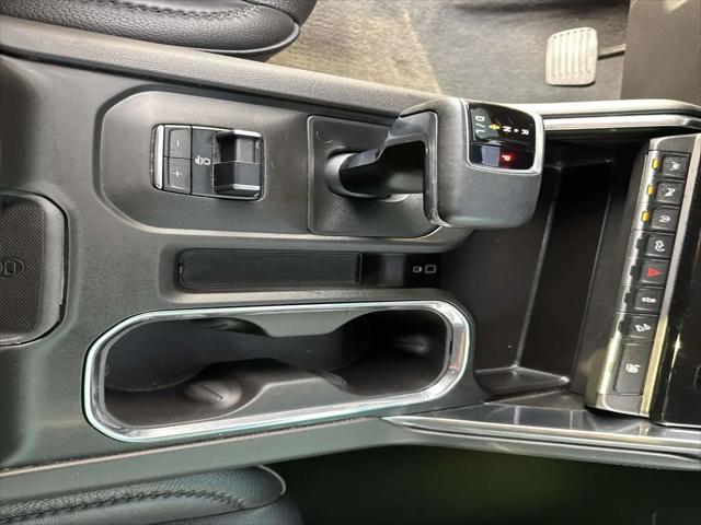 2023 GMC Sierra 1500 4WD Crew Cab Short Box Denali