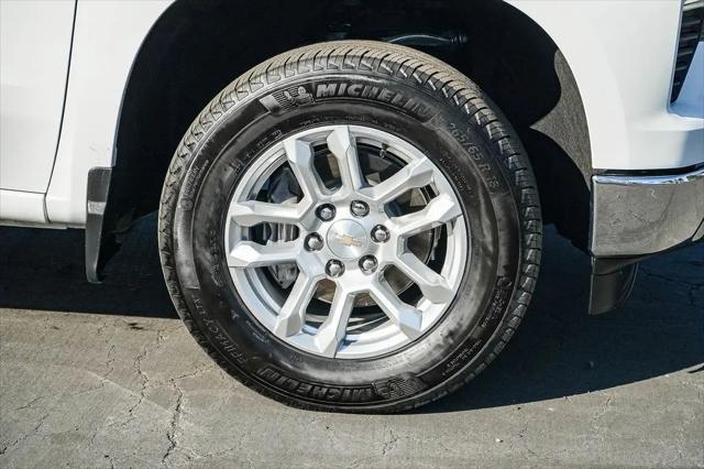 2025 Chevrolet Silverado 1500 4WD Crew Cab Short Bed LT with 2FL