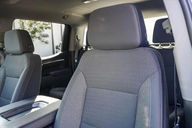2025 Chevrolet Silverado 1500 4WD Crew Cab Short Bed LT with 2FL