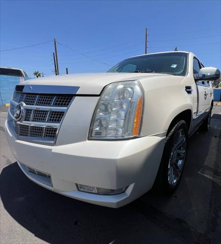 2012 Cadillac Escalade Platinum Edition