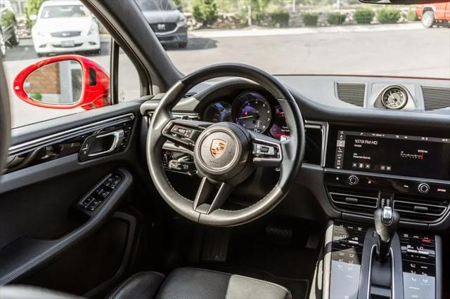 2023 Porsche Macan T