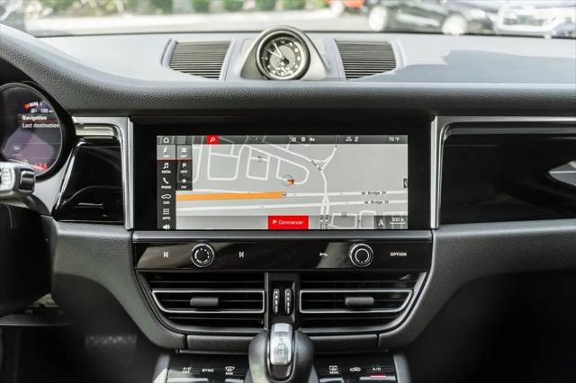 2023 Porsche Macan T