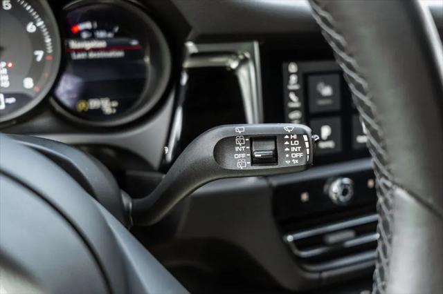 2023 Porsche Macan T