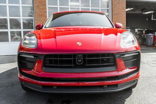 2023 Porsche Macan T