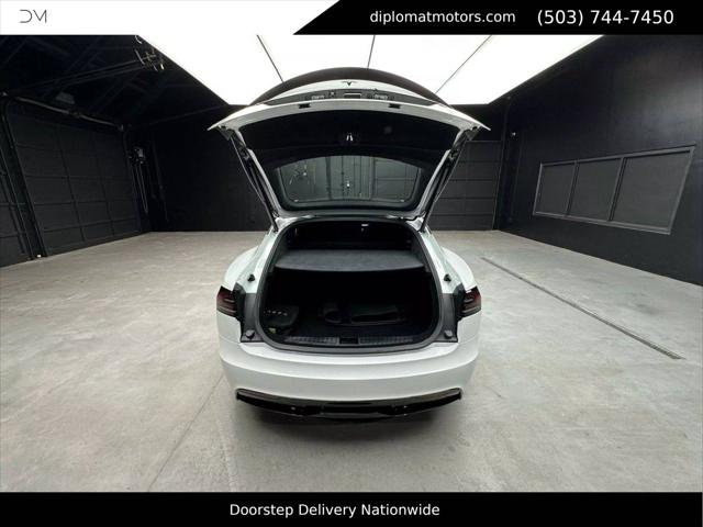 2022 Tesla Model S Plaid Tri Motor All-Wheel Drive