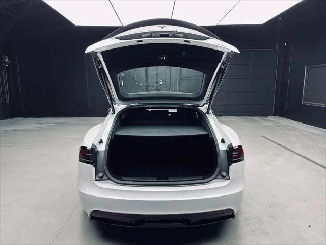 2022 Tesla Model S Plaid Tri Motor All-Wheel Drive
