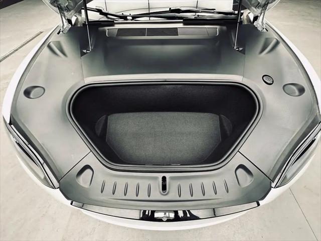 2022 Tesla Model S Plaid Tri Motor All-Wheel Drive