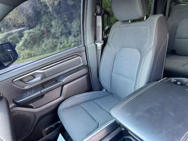 2020 Ram 1500 Big Horn Crew Cab 4x4 6'4" Box