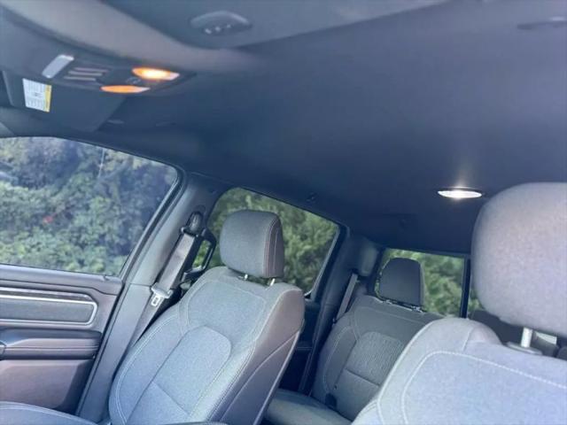 2020 Ram 1500 Big Horn Crew Cab 4x4 6'4" Box