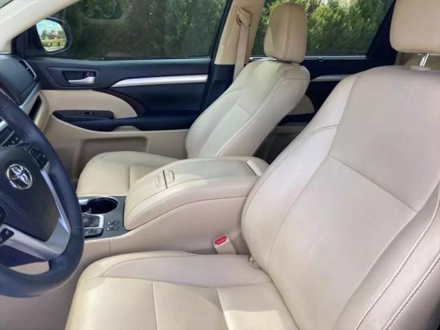 2016 Toyota Highlander XLE V6