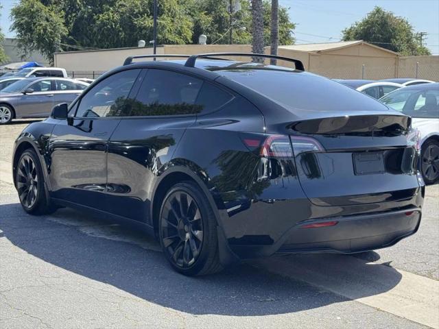 2022 Tesla Model Y Long Range Dual Motor All-Wheel Drive
