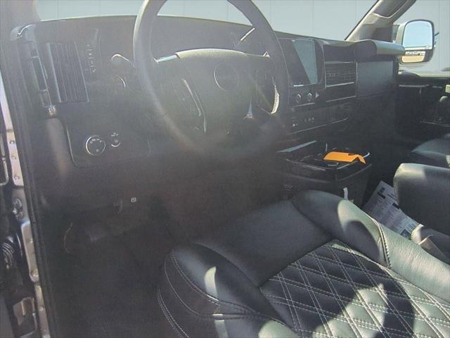 2025 GMC Savana Cargo RWD 2500 Extended Wheelbase Work Van