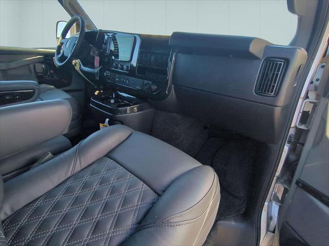 2025 GMC Savana Cargo RWD 2500 Regular Wheelbase Work Van