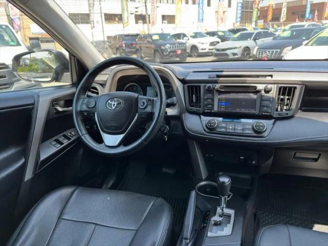 2017 Toyota RAV4 XLE