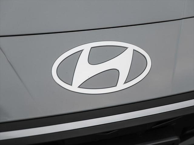 Elantra Hybrid Luxury