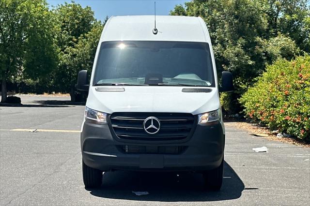 2025 Mercedes-Benz Sprinter 2500 Standard Roof 4-Cyl Diesel HO