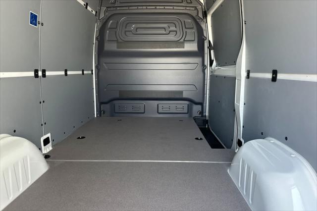2025 Mercedes-Benz Sprinter 2500 Standard Roof 4-Cyl Diesel HO