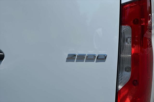 2025 Mercedes-Benz Sprinter 2500 Standard Roof 4-Cyl Diesel HO