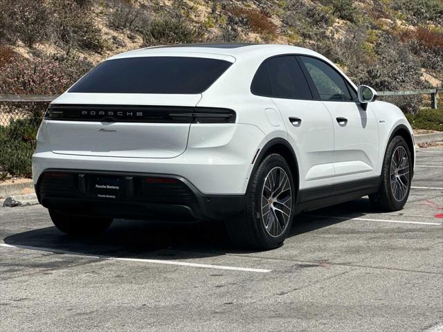 2025 Porsche Macan Electric Electric