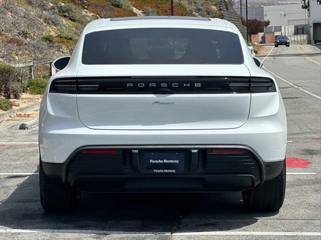 2025 Porsche Macan Electric Electric