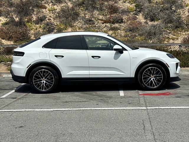 2025 Porsche Macan Electric Electric